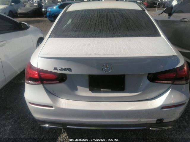 WDD3G4EB6LW040052 Mercedes-Benz A-class A 220