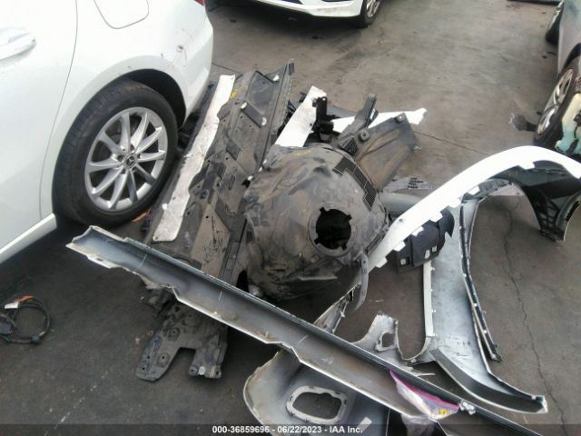 WDD3G4EB6LW040052 Mercedes-Benz A-class A 220