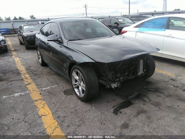 2017 BMW 3 Series, VIN: WBA8Z9C55HG452692