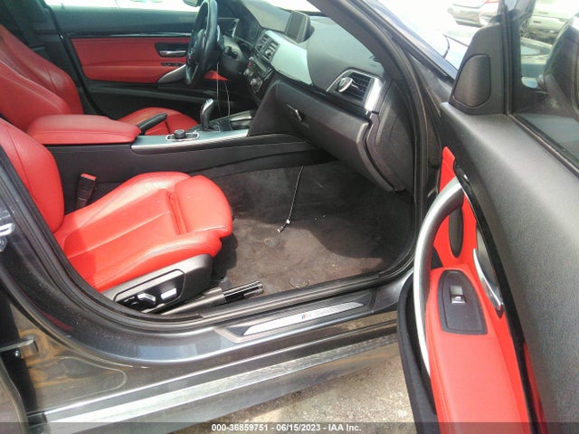 2017 BMW 3 Series, VIN: WBA8Z9C55HG452692