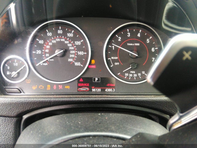 2017 BMW 3 Series, VIN: WBA8Z9C55HG452692