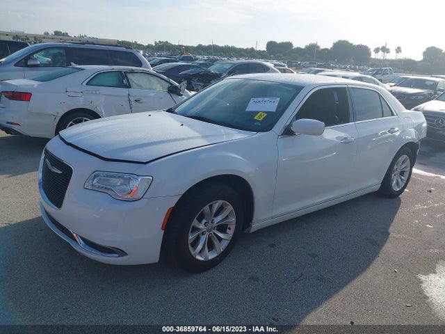 2C3CCAAGXFH929787 Chrysler 300 Limited