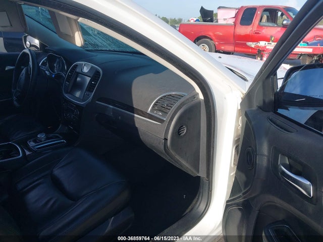 2C3CCAAGXFH929787 Chrysler 300 Limited