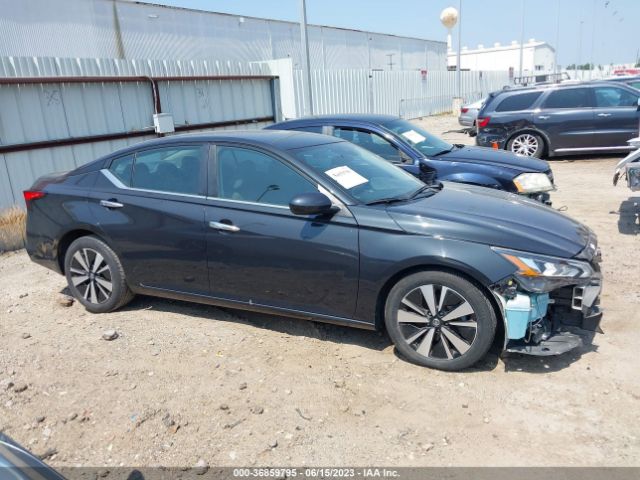 1N4BL4DV6MN324940 Nissan Altima 2.5 Sv