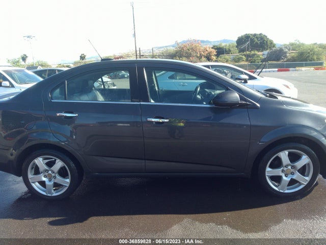 Chevrolet Sonic Ltz Auto 2016 1G1JE5SB6G4141619 Image 13