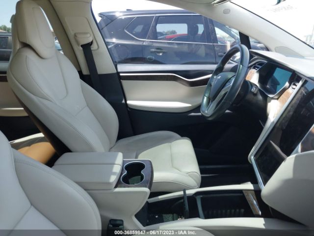 Tesla Model X 75d/100d/p100d 2018 5YJXCBE20JF090524 Image 12