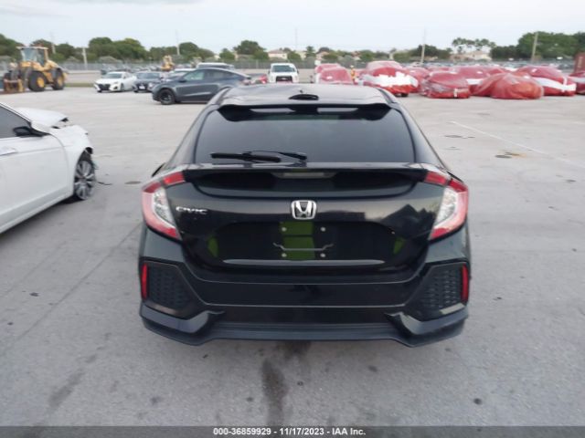 SHHFK7H28JU240143 Honda Civic Hatchback Lx