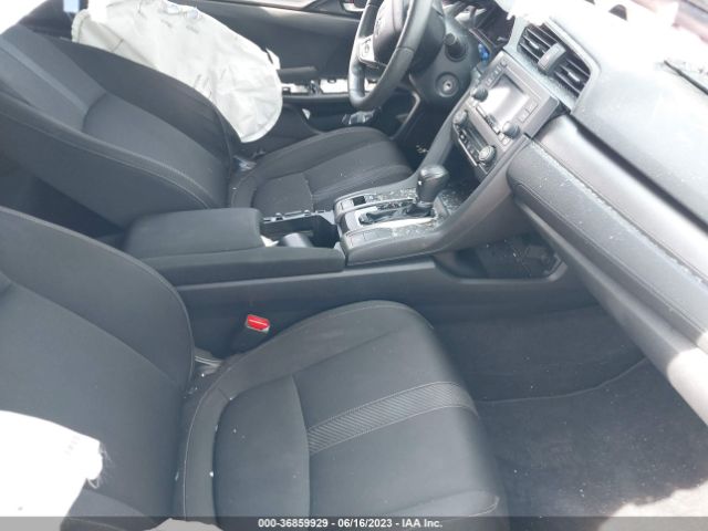 SHHFK7H28JU240143 Honda Civic Hatchback Lx
