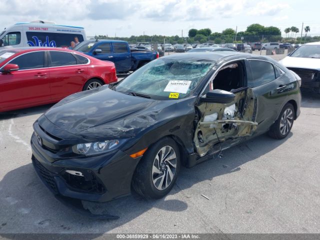SHHFK7H28JU240143 Honda Civic Hatchback Lx