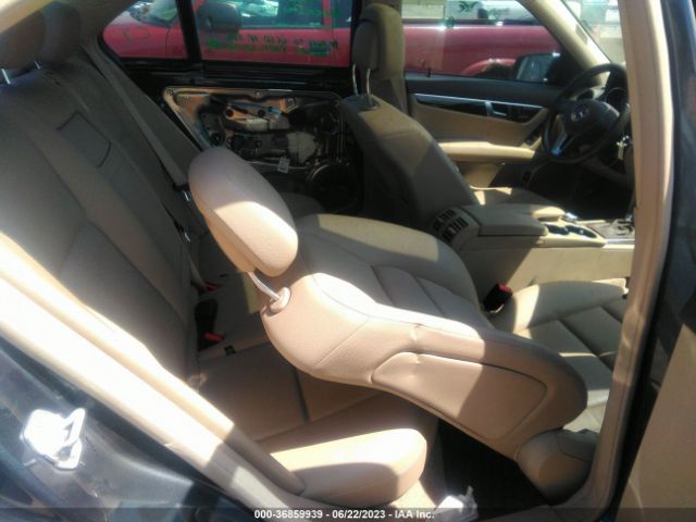 WDDGF8AB4ER312827 Mercedes-Benz C-class C 300