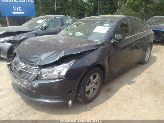 Chevrolet Cruze 1lt 2014 1G1PC5SB5E7307107 Image 2