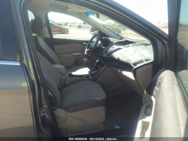 1FMCU0GX9EUB07936 Ford ESCAPE SE