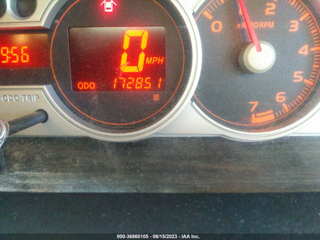 2008 SCION XB VIN: JTLKE50E381044619