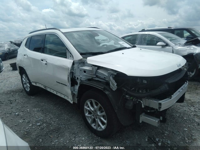 2018 JEEP COMPASS LATITUDE W/SUN/WHEEL PKG VIN: 3C4NJCBB5JT503174