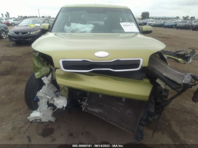 KNDJX3A58E7709074 KIA Soul !