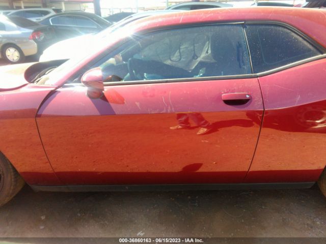 2C3CDZAG6JH182757 Dodge Challenger Sxt Plus