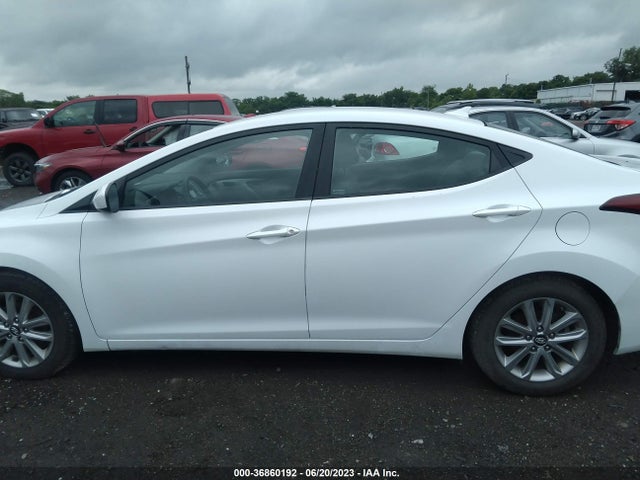 2015 HYUNDAI ELANTRA SE VIN: 5NPDH4AE1FH608939