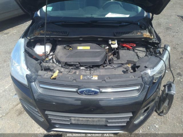 1FMCU9GX4EUD21334 Ford ESCAPE SE