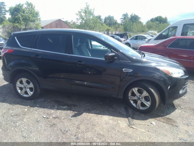 1FMCU9GX4EUD21334 Ford ESCAPE SE