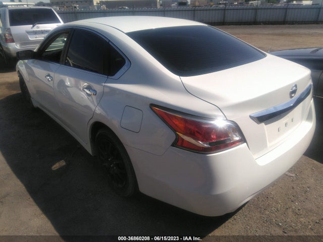 Nissan Altima 2015 1N4AL3AP8FC290056 Image 16