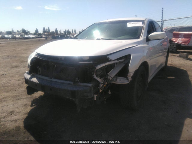 Nissan Altima 2015 1N4AL3AP8FC290056 Image 19