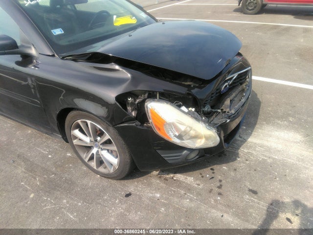 2012 VOLVO C70 T5 VIN: YV1672MCXCJ130396
