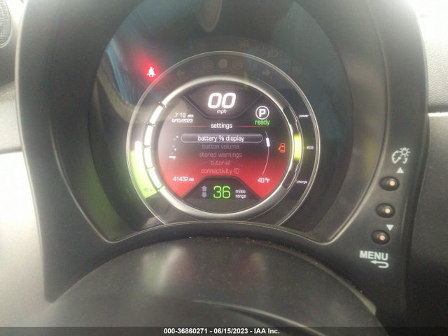 2017 Fiat 500e, VIN: 3C3CFFGE1HT549662