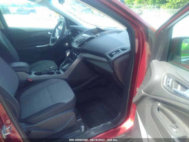 1FMCU0GX4EUC00590 Ford ESCAPE SE