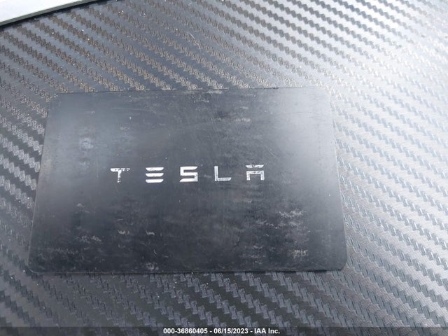 Tesla Model Y Long Range 2022 7SAYGDEE1NF324158 Image 3