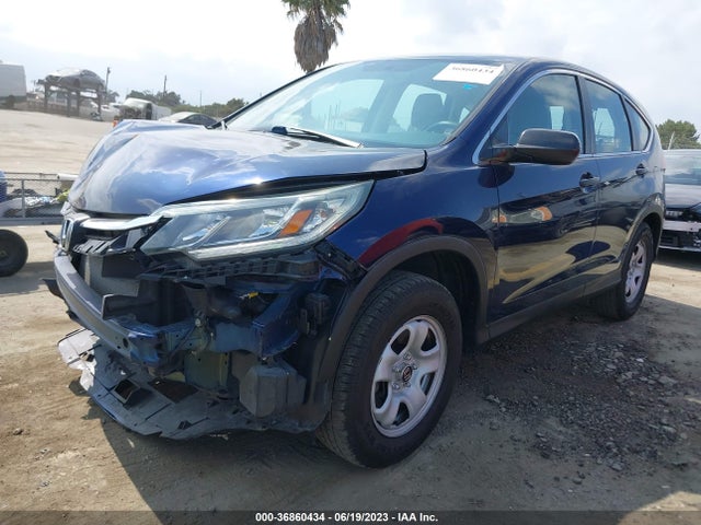 Honda CR-V LX 2015 2HKRM3H36FH558328 Image 2