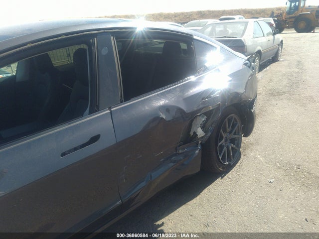 Tesla Model 3 Range 2019 5YJ3E1EA5KF426857 Image 6