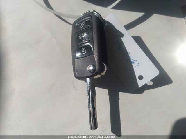 3VW1K7AJ5FM253882 Volkswagen Jetta Sedan 2.0l S