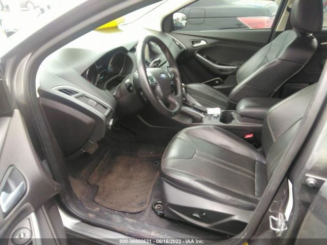 1FADP3J24EL452723 Ford Focus Titanium