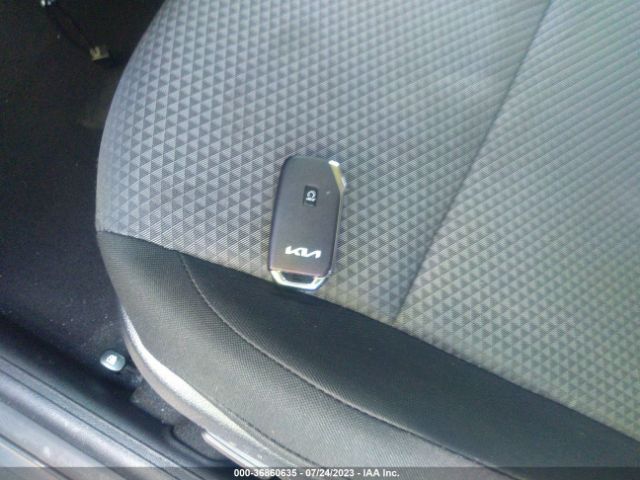 KNDJ23AU8P7877810 KIA SOUL S