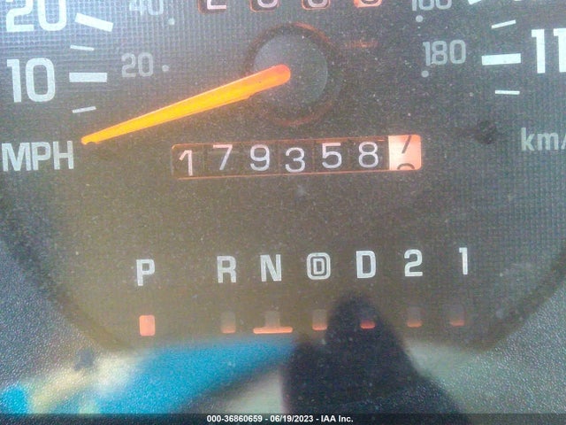 2001 CHEVROLET LUMINA VIN: 2G1WL52J811107705