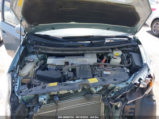 Toyota Prius Four 2015 JTDKN3DU1F1875907 Image 17