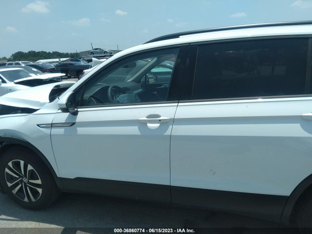 3VVFB7AX0PM000761 Volkswagen TIGUAN S