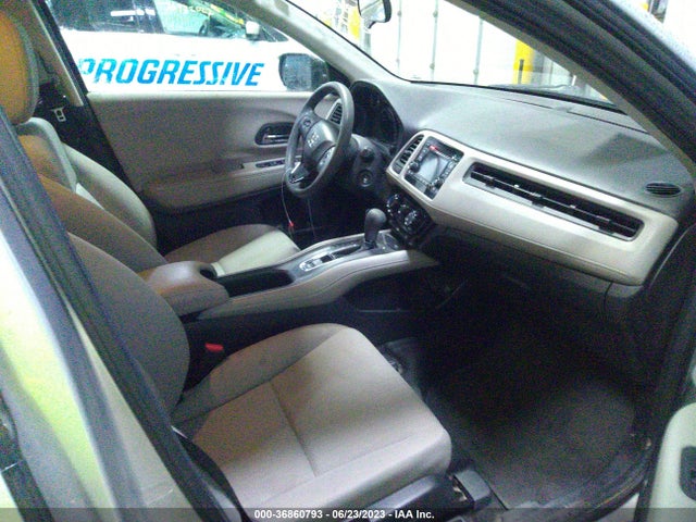 Honda HR-V LX 2016 3CZRU6H31GM749064 Image 5