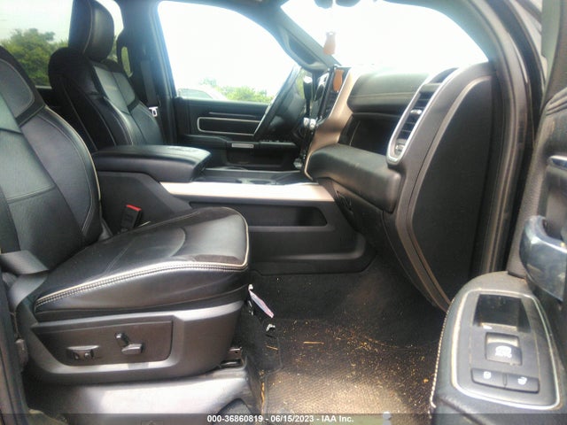 3C6UR5NL0KG624944 RAM 2500 Laramie