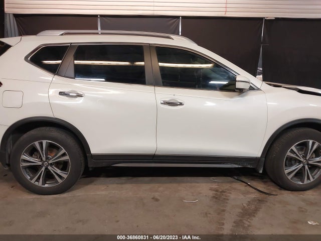 2019 NISSAN ROGUE SV VIN: 5N1AT2MTXKC753494