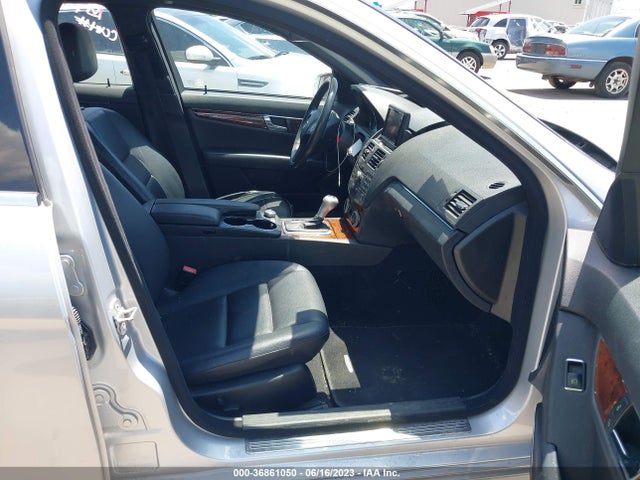 Продаж на аукціоні авто 2011 Mercedes-benz C-class C 300, vin: WDDGF8BB4BR163748, номер лоту: 36861050