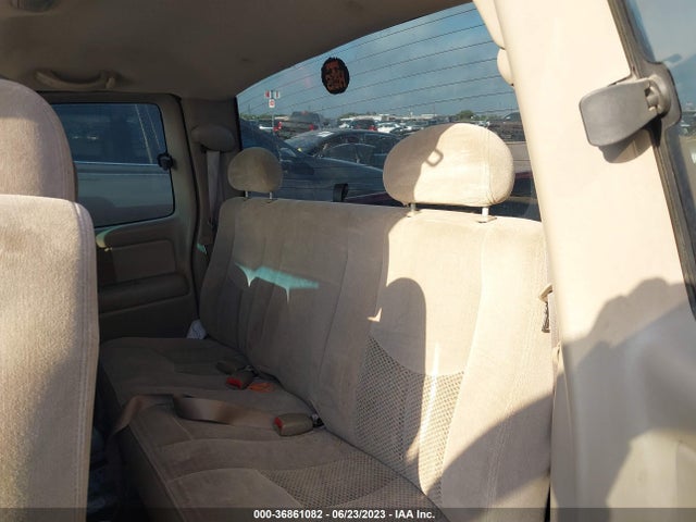 2004 CHEVROLET SILVERADO 1500 LS VIN: 2GCEC19V141196123
