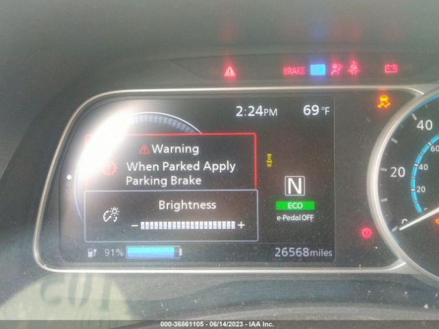 1N4AZ1CP8JC313277 Nissan LEAF SV