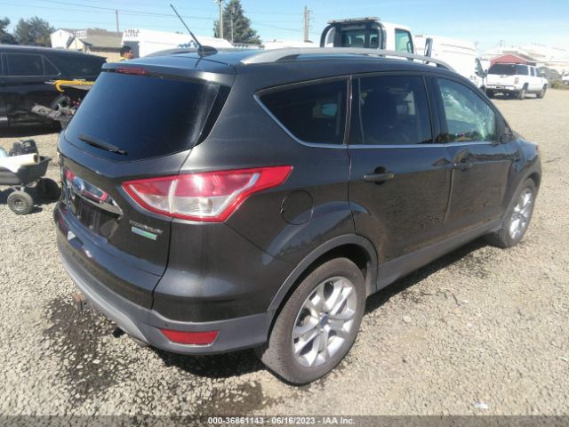 1FMCU0J96GUB72854 Ford Escape Titanium