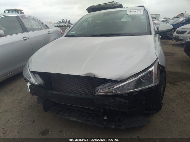 Hyundai ELANTRA SEL 2019 KMHD84LF9KU737979 Image 4