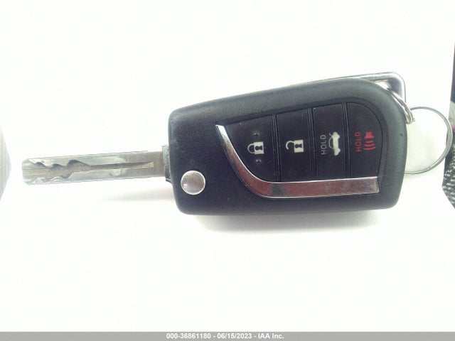 Toyota COROLLA LE 2021 5YFEPMAE7MP228611 Image 3