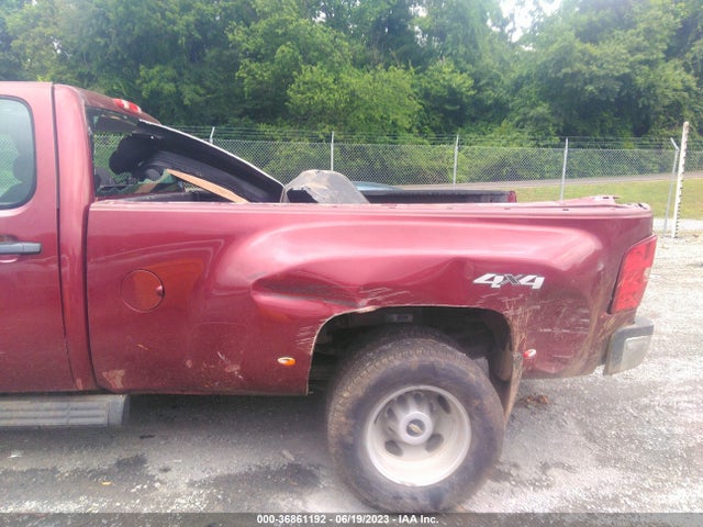 2014 Chevrolet Silverado 3500, VIN: 1GC4KZC85EF137554