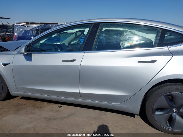 Tesla Model 3 Long Range 2018 5YJ3E1EB6JF074007 Image 6
