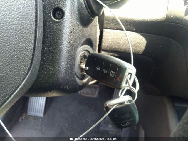 3KPFK4A72HE153487 KIA FORTE LX