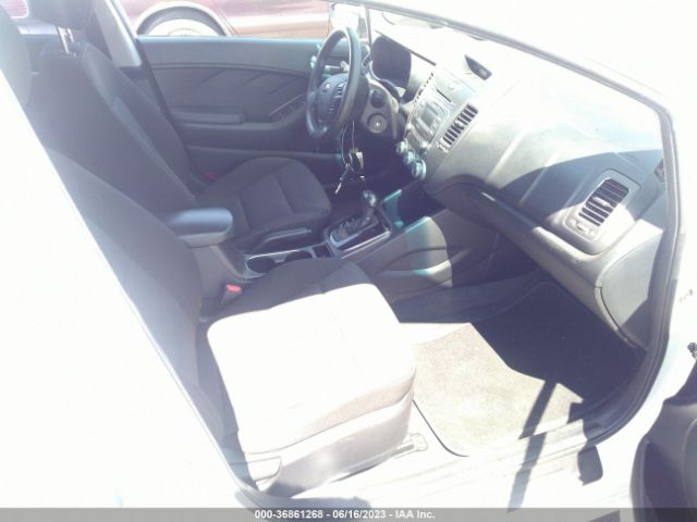 3KPFK4A72HE153487 KIA FORTE LX